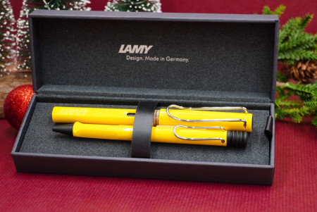 Lamy Safari Fountain Pen & Ballpoint Pen Gift Set - Yellow